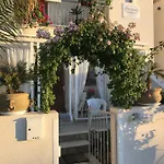 לינה וארוחת בוקר Cima Bianca 4*