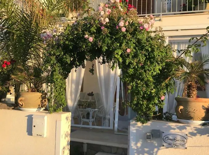 Frühstückspension Cima Bianca 4*